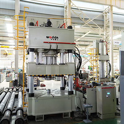 1750噸(dūn)封頭液(ye)壓機_封(fēng)頭拉伸(shēn)液壓機(ji)