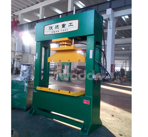 100T龍門(mén)液壓機