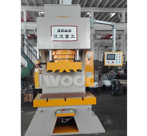 315T液壓(ya)沖床