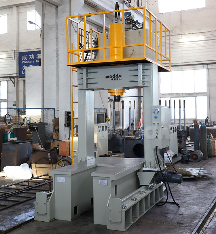 小(xiao)型龍門液壓機