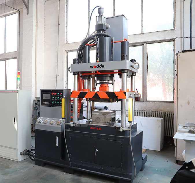 63噸快速拉(la)伸機 63噸快速拉(lā)伸機