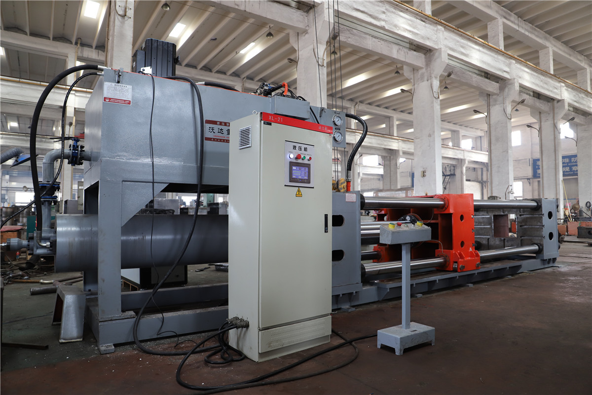 卧(wo)式三梁四(si)柱液壓機(jī)