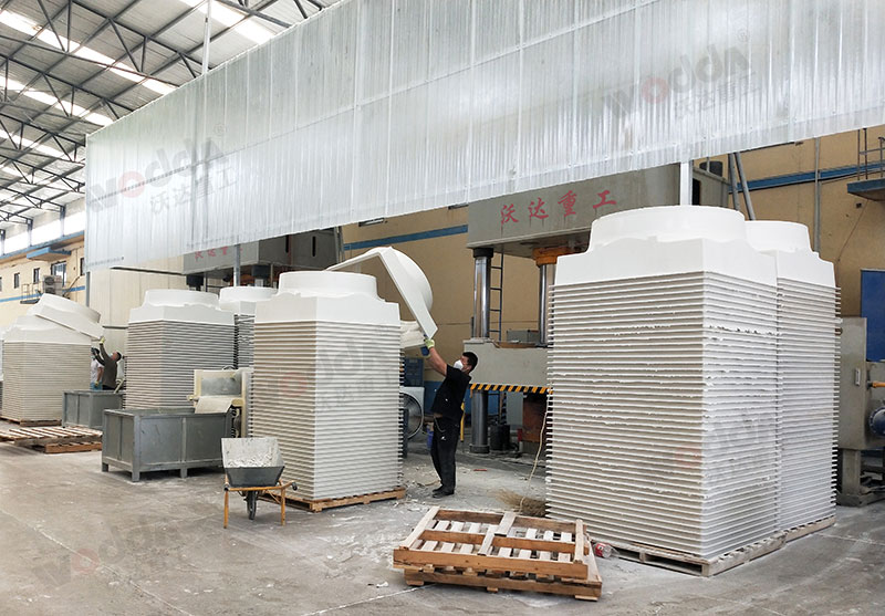 玻(bō)璃鋼風機罩成型(xíng)液壓機 玻璃鋼風(feng)機罩成型液壓機(jī)