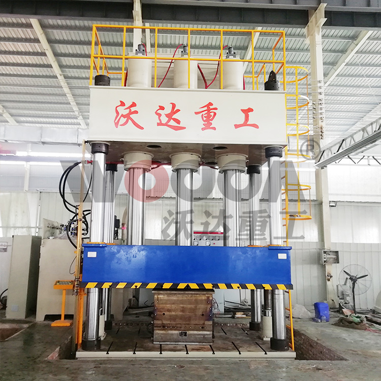 玻(bo)璃鋼淨水槽成(cheng)型液壓機 玻璃(li)鋼淨水槽成型(xing)液壓機