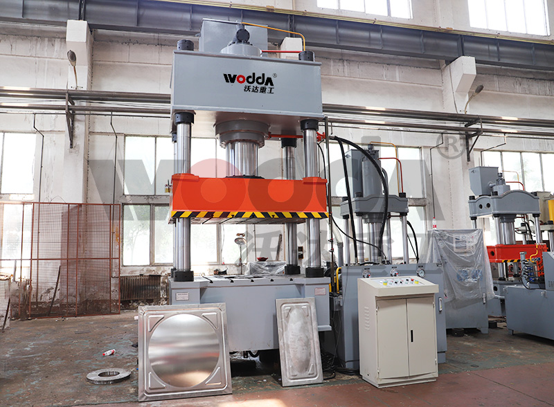 四(sì)柱拉伸液壓(yā)機價格多少(shao)錢 四柱拉伸(shēn)液壓機價格(gé)多少錢