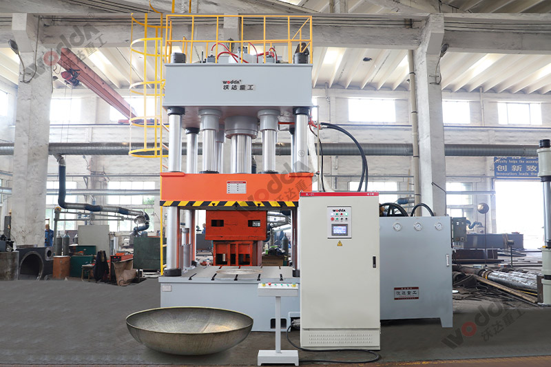 快速封頭液(ye)壓機_1000噸封頭(tóu)拉伸機 快速(sù)封頭液壓機(ji)_1000噸封頭拉伸(shēn)機