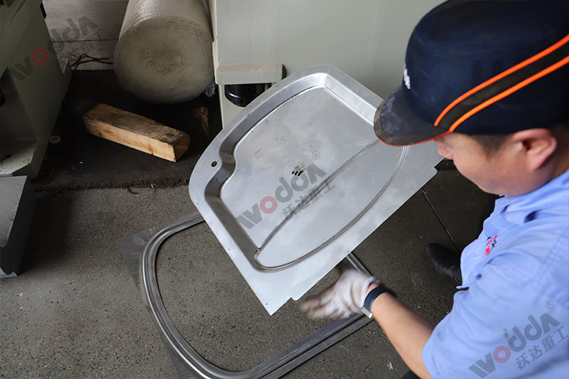 不鏽(xiu)鋼闆成品 不(bú)鏽鋼闆成品(pin)