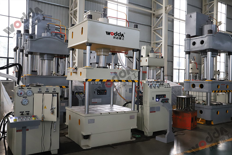 100噸薄闆拉(lā)伸液壓機 100噸(dūn)薄闆拉伸液(yè)壓機