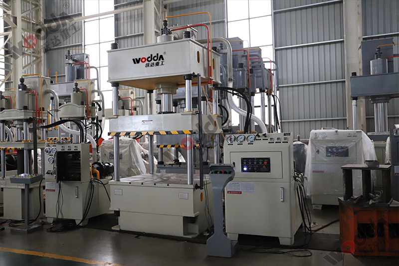 100噸薄闆拉伸(shen)液壓機 100噸薄(báo)闆拉伸液壓(yā)機