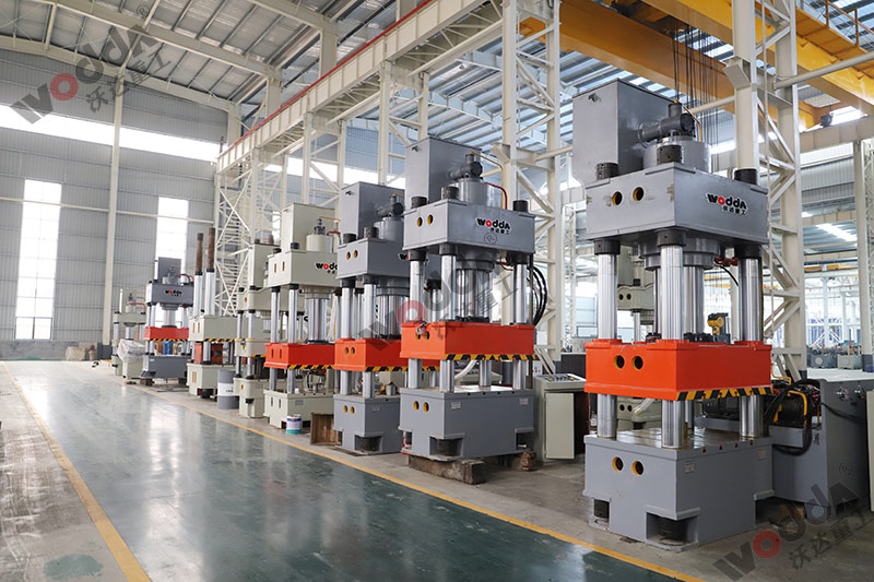 滕州液壓拉(la)伸機廠家哪家好(hǎo)? 滕州液壓拉伸機(ji)廠家哪家好?