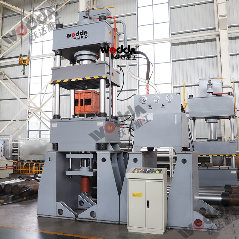 單動薄(bao)闆拉伸(shēn)液壓機(jī)哪家好(hao)