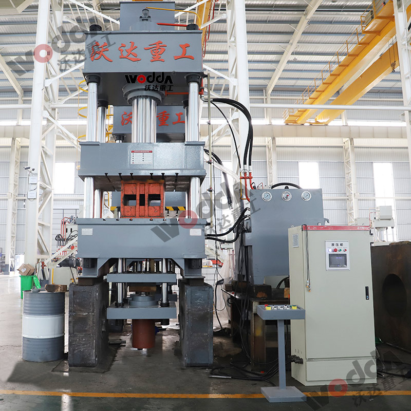 315噸(dūn)拉伸液(ye)壓機 315噸(dun)拉伸液(yè)壓機