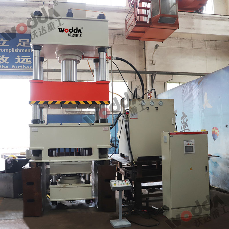 不鏽(xiù)鋼拉伸液壓機 不(bu)鏽鋼拉伸液壓機(jī)