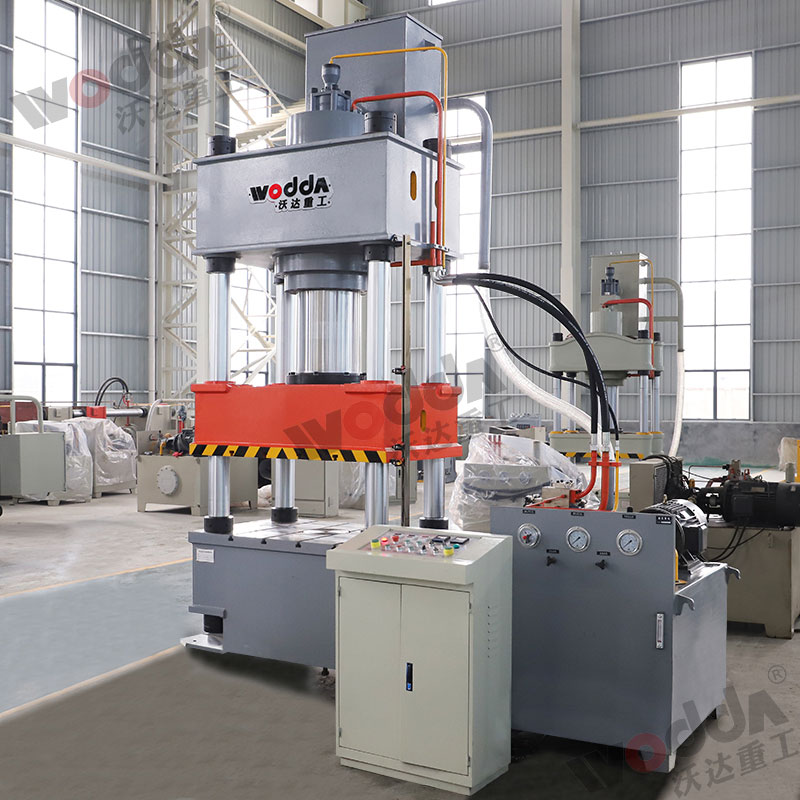 400噸金屬成型(xing)油壓機_四柱(zhu)拉伸液壓機(jī) 400噸金屬成型(xíng)油壓機_四柱(zhu)拉伸液壓機(ji)