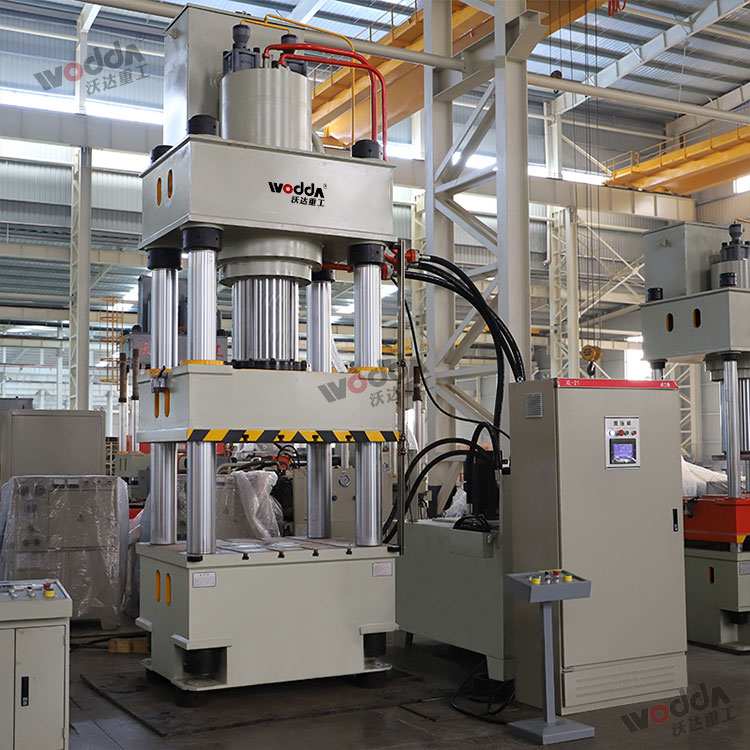 500噸四(sì)柱拉伸液壓機 500噸(dūn)四柱拉伸液壓機(ji)