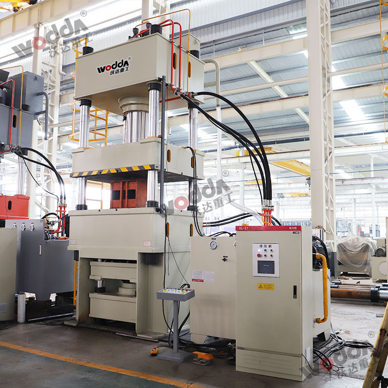 500噸拉伸(shen)液壓機 500噸拉(la)伸液壓機