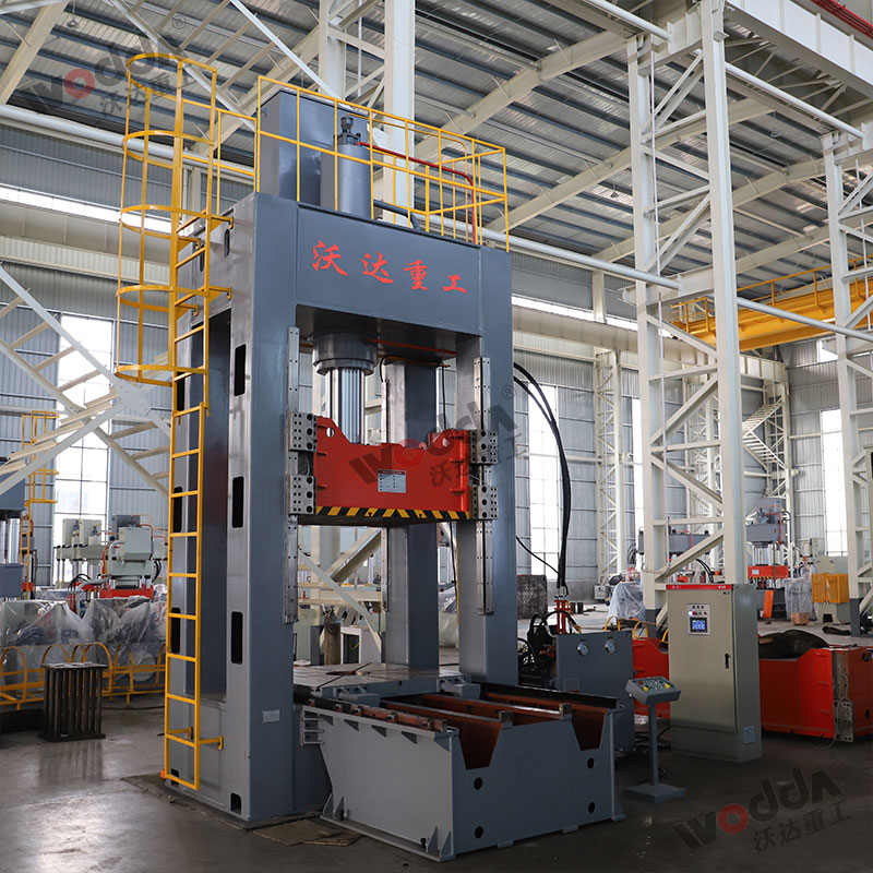 315噸框架(jia)式液壓機 315噸框(kuàng)架式液壓機