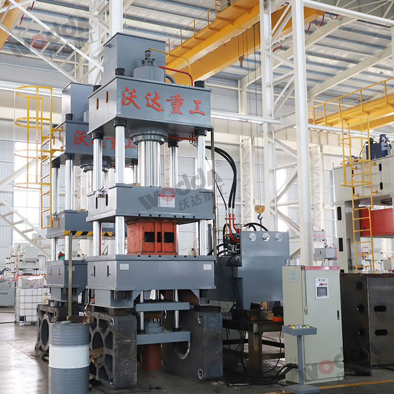 315噸拉伸液壓機(jī) 315噸拉伸液壓機(jī)