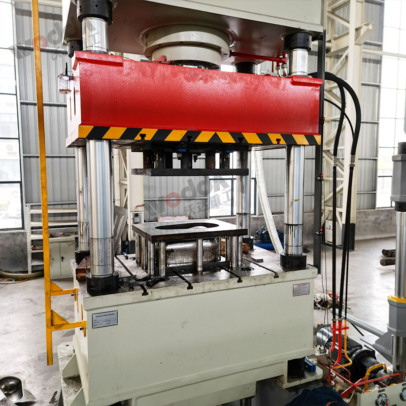 不鏽(xiù)鋼拉伸液壓機(ji)細節 不鏽鋼拉(la)伸液壓機細節(jie)