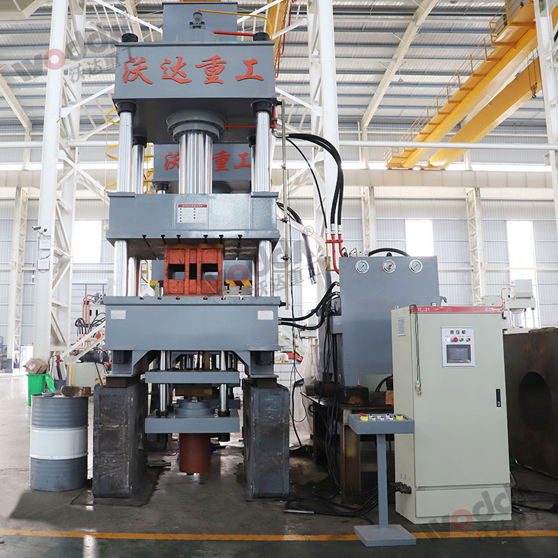 液壓墊315噸拉伸(shēn)液壓機 液壓墊(niàn)315噸拉伸液壓機(ji)