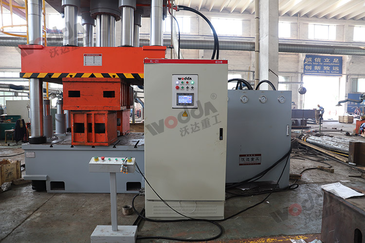 封(fēng)頭液壓機(jī) 封頭液壓(ya)機