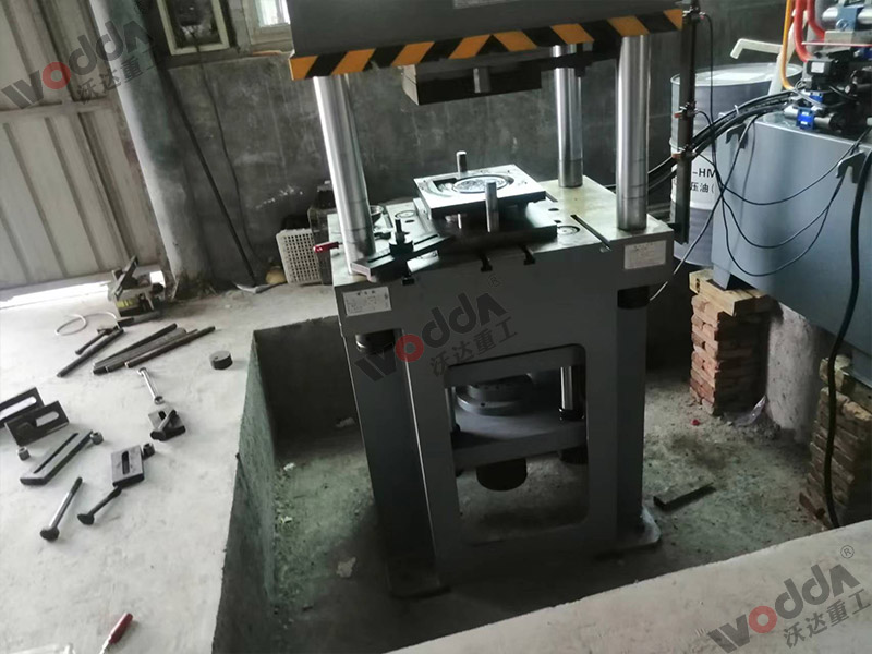 不鏽鋼離(li)心風機模具(ju)