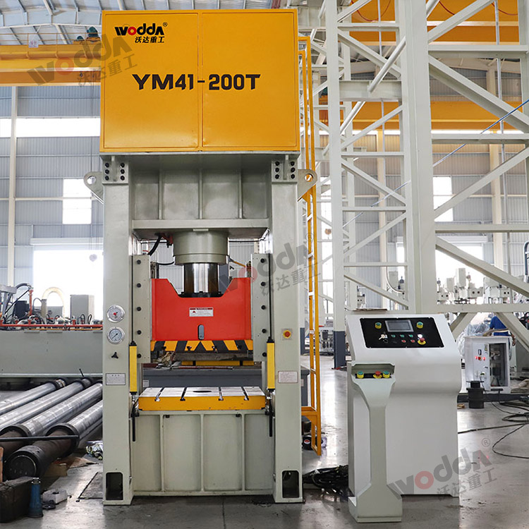 200噸框架(jia)式液壓機(ji)(圖2) 200噸框架(jià)式液壓機(jī)(圖2)