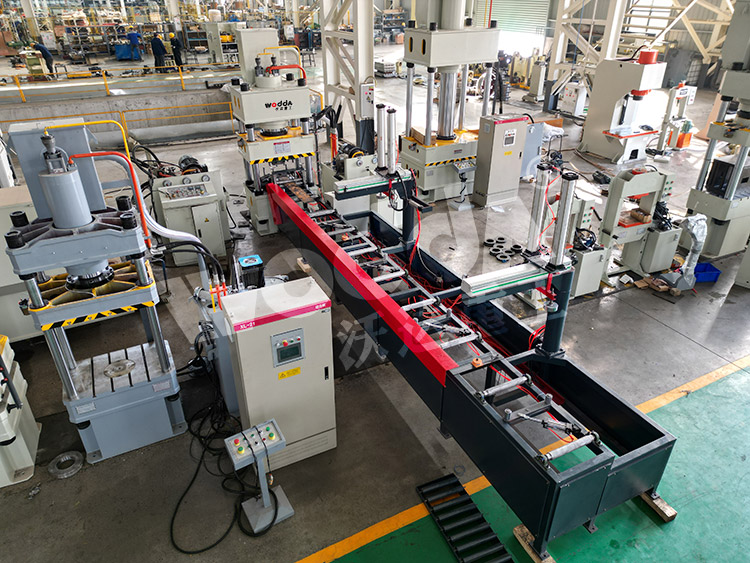 250噸(dūn)錨杆托(tuo)盤生産(chǎn)線(圖3) 250噸(dūn)錨杆托(tuō)盤生産(chan)線(圖3)