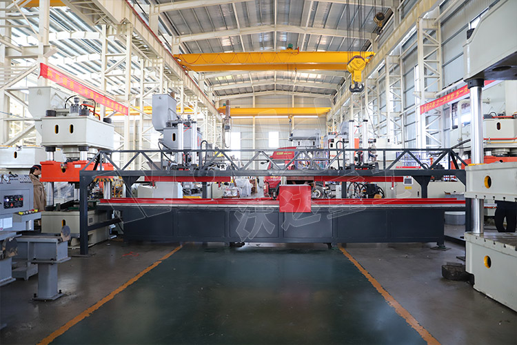 500噸錨(mao)杆托盤生(shēng)産線