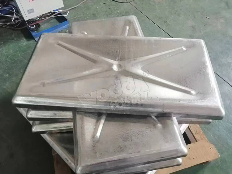 不鏽(xiù)鋼水箱(xiāng)闆 不鏽(xiù)鋼水箱(xiang)闆