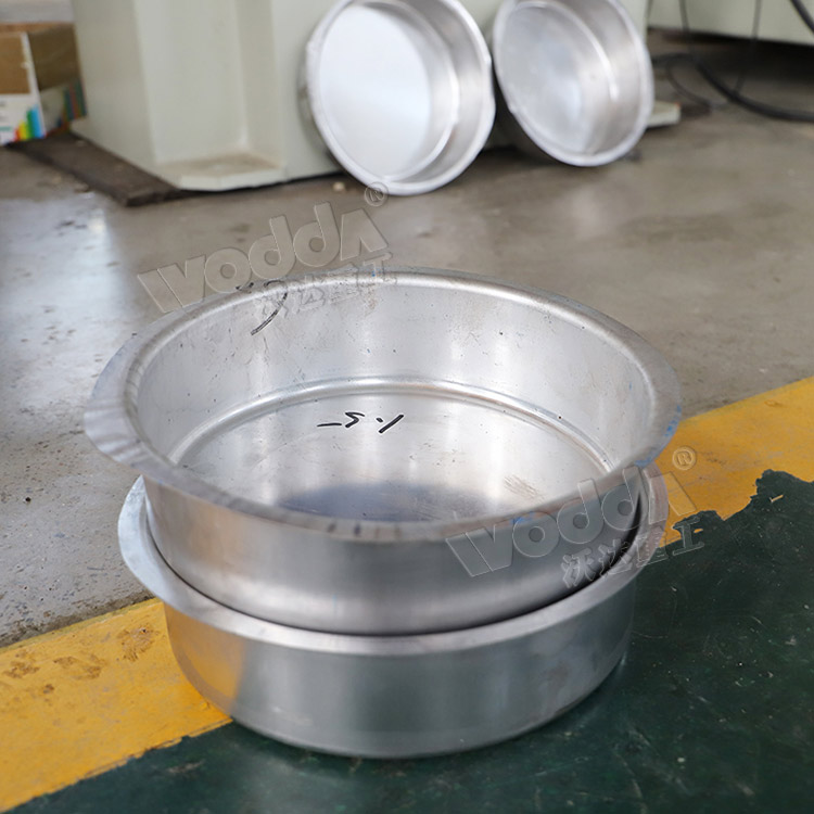 電(dian)機端蓋拉伸(shen)件 電機端蓋(gài)拉伸件