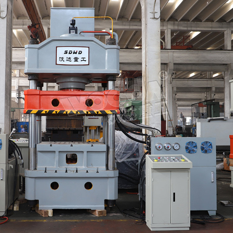 蛋糕托(tuō)盤拉伸(shen)液壓機(ji) 蛋糕托(tuō)盤拉伸(shen)液壓機(ji)