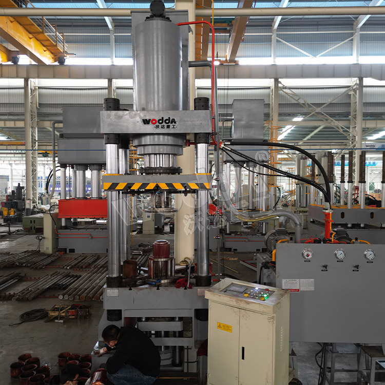 400噸(dūn)金屬内膽(dǎn)拉伸液壓(ya)機 400噸金屬(shǔ)内膽拉伸(shen)液壓機