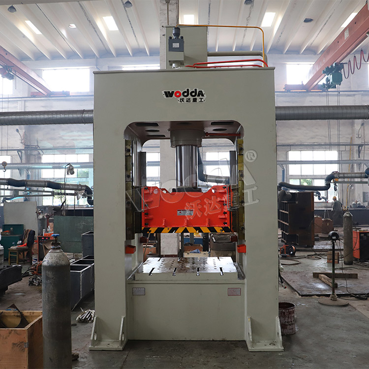 200噸框架式拉(la)伸液壓機