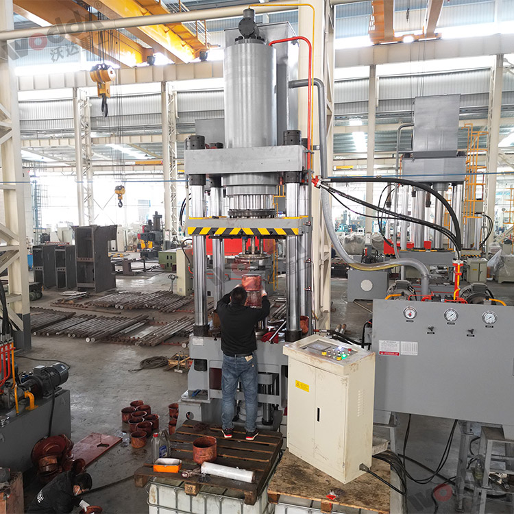 500噸冷泵紫銅(tóng)内膽深拉伸液壓(yā)機 500噸冷泵紫銅内(nèi)膽深拉伸液壓機(ji)