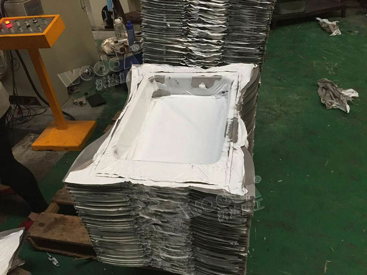 不(bu)鏽鋼水(shuǐ)槽拉伸(shēn)件 不鏽(xiu)鋼水槽(cao)拉伸件(jian)