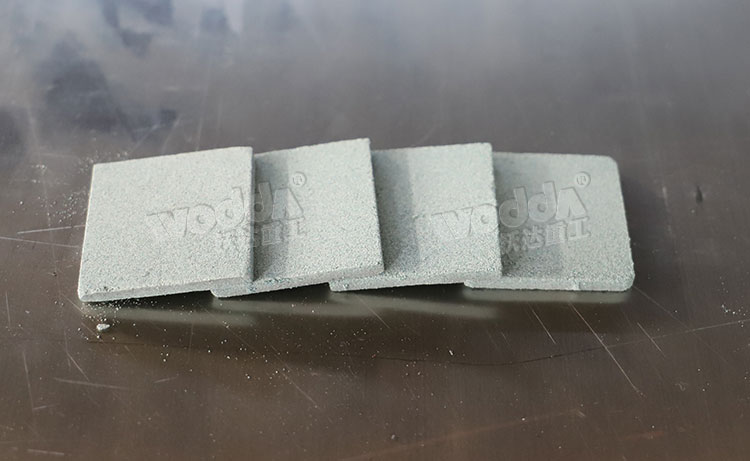 碳化(huà)矽粉末壓塊