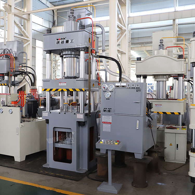 200噸不(bú)鏽鋼拉伸液(yè)壓機 200噸不鏽(xiu)鋼拉伸液壓(yā)機