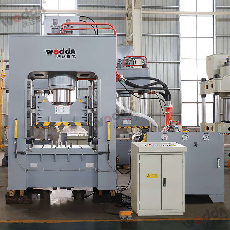 框架拉伸液(yè)壓機 框架拉(la)伸液壓機