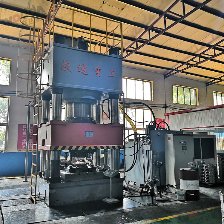 2000噸汽車離(lí)合器殼體拉(lā)伸液壓機 2000噸(dun)汽車離合器(qi)殼體拉伸液(yè)壓機