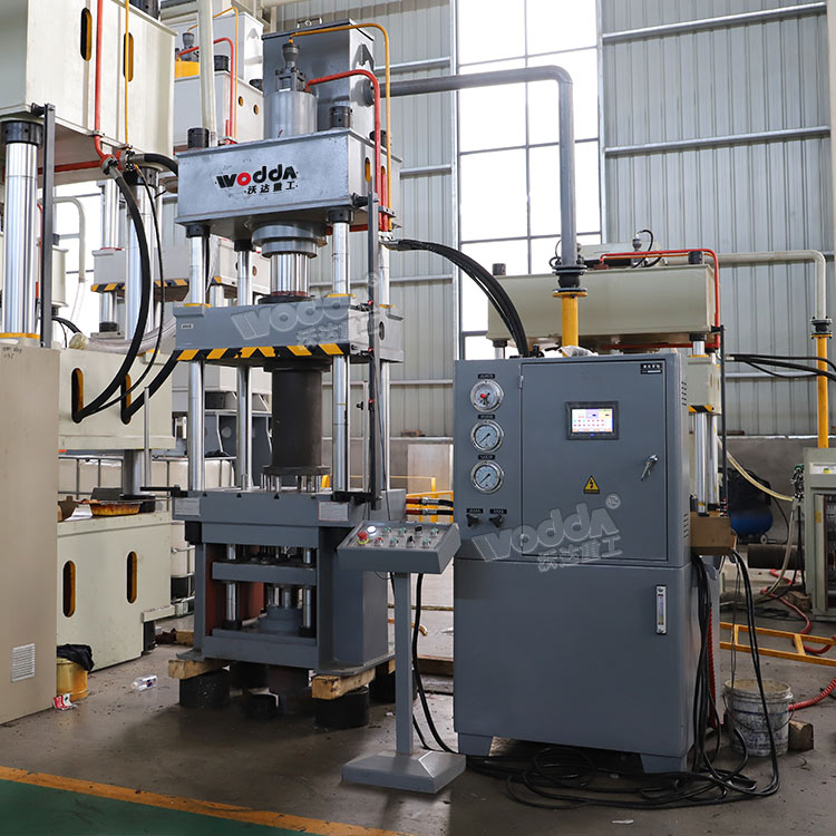 100噸液(yè)壓拉伸機(ji)