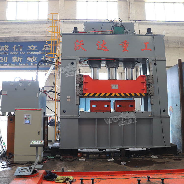 1000噸(dun)框架式液壓機車(che)間現貨 1000噸框架式(shì)液壓機車間現貨(huò)