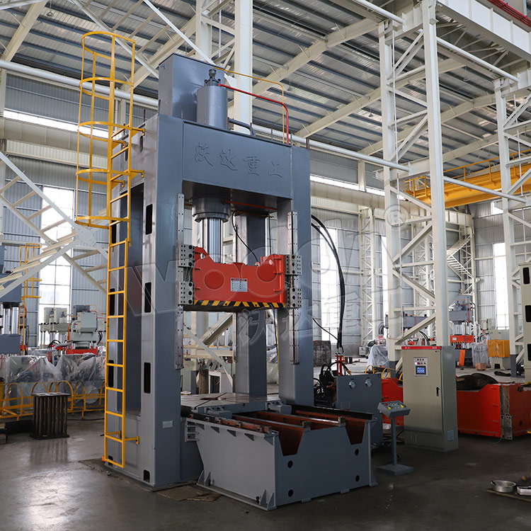 315噸框架式(shì)液壓機車間現(xiàn)貨 315噸框架式液(ye)壓機車間現貨(huo)