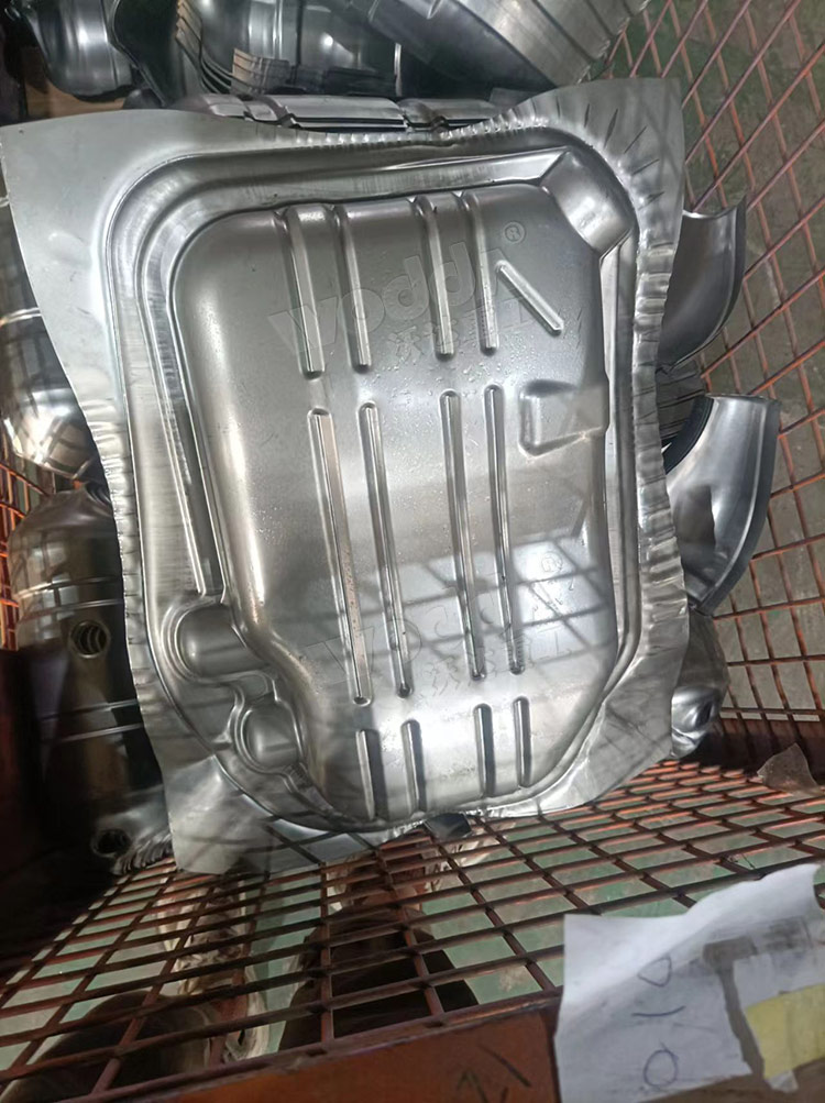 汽車配件拉(lā)伸件 汽車配件(jian)拉伸件