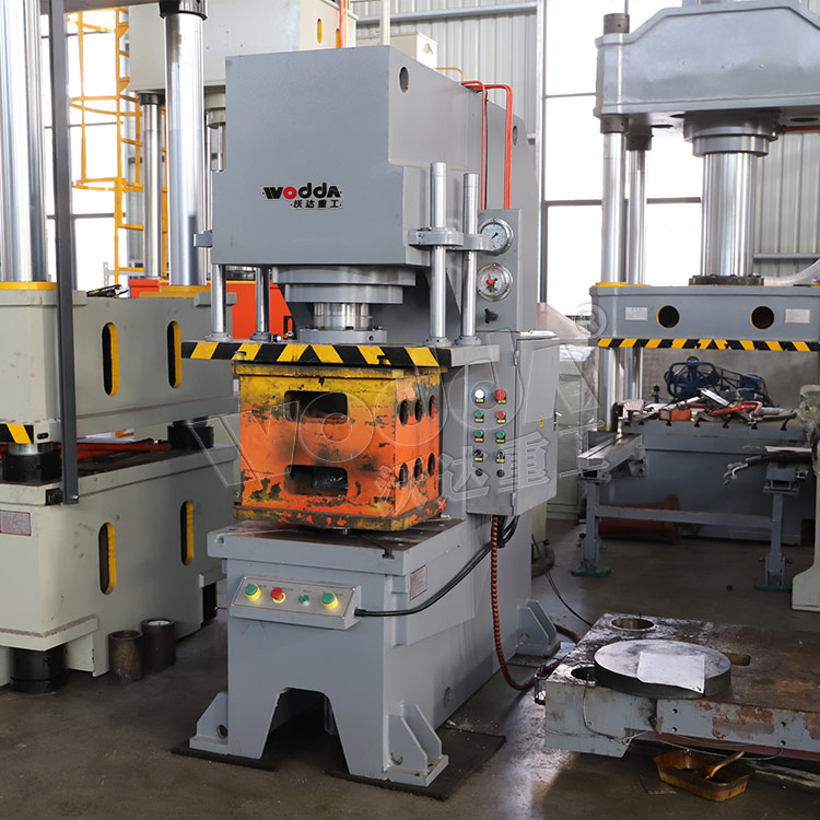 20噸單柱液(ye)壓機 20噸單柱(zhù)液壓機