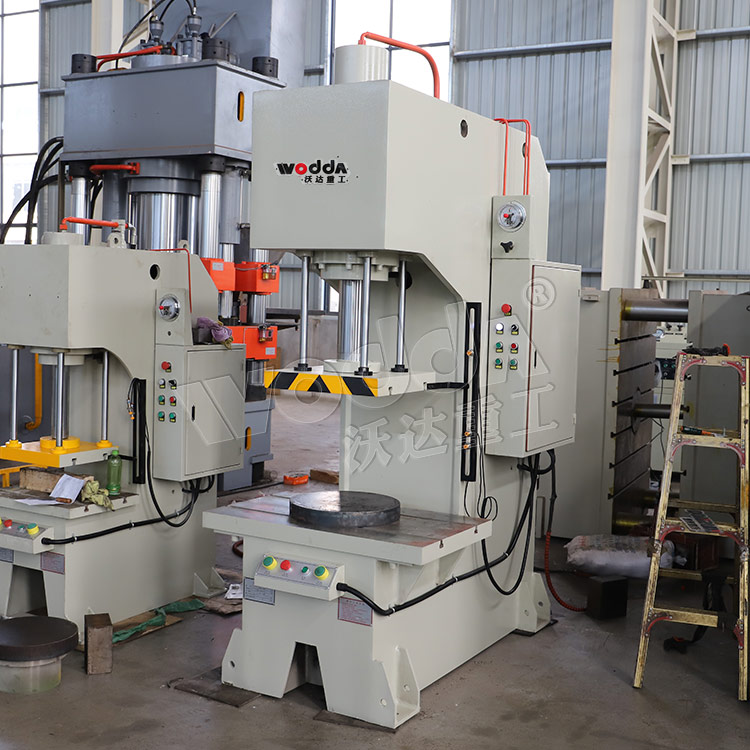 50噸(dun)單柱液壓機