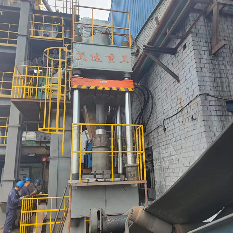 粉(fen)末液壓機多少(shǎo)錢一台 粉末液(ye)壓機多少錢一(yi)台