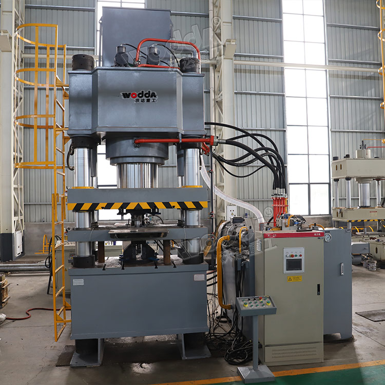 800噸鐵矽鋁磁芯(xīn)成型液壓機 800噸鐵(tie)矽鋁磁芯成型液(yè)壓機