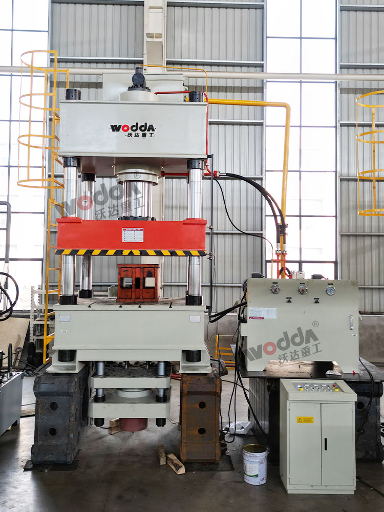 500噸液壓(ya)墊拉伸機 500噸(dun)液壓墊拉伸(shēn)機