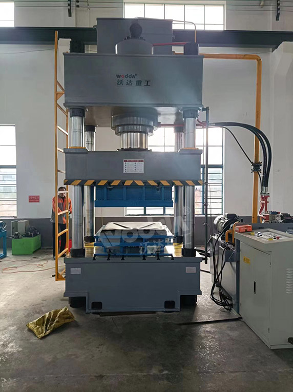 500噸液壓(yā)機 500噸液(yè)壓機